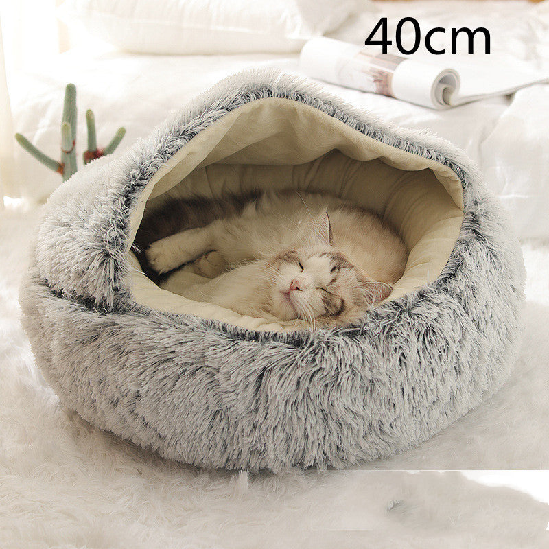 Small dog and kitten snuggled in a round gray 60 cm plush Cozy Cat Dog Bed showcasing warmth, comfort, and cozy design with soft material and raised edges