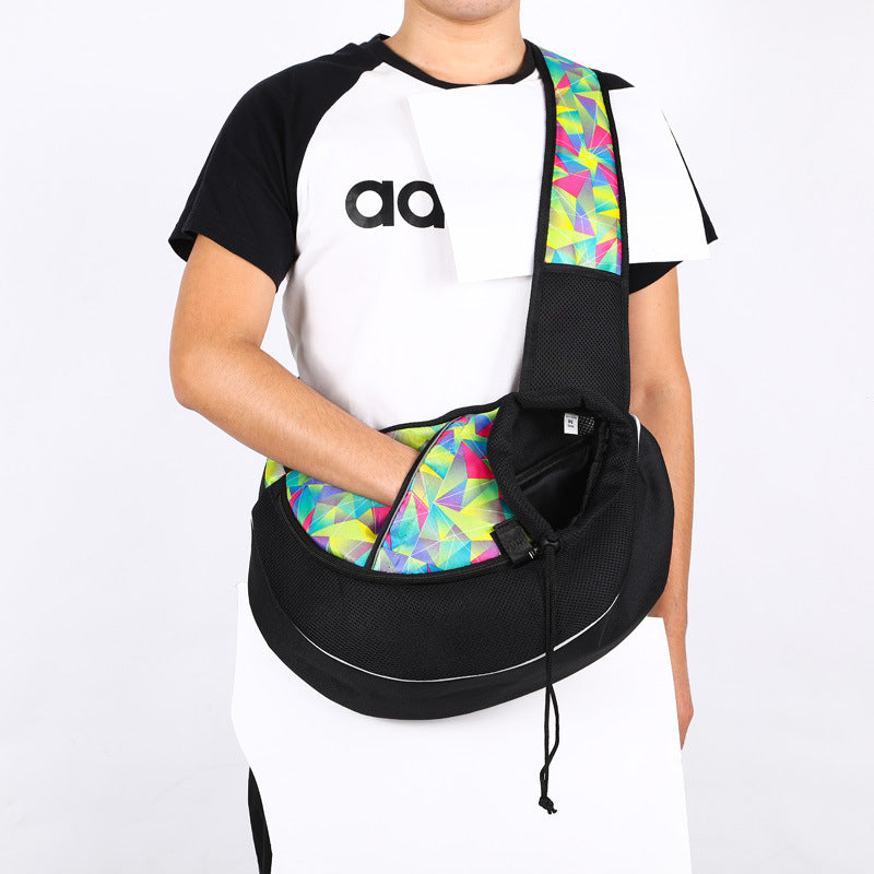 Outdoor Carrying Pets bag. For Dogs and Cats. - Happy Pets