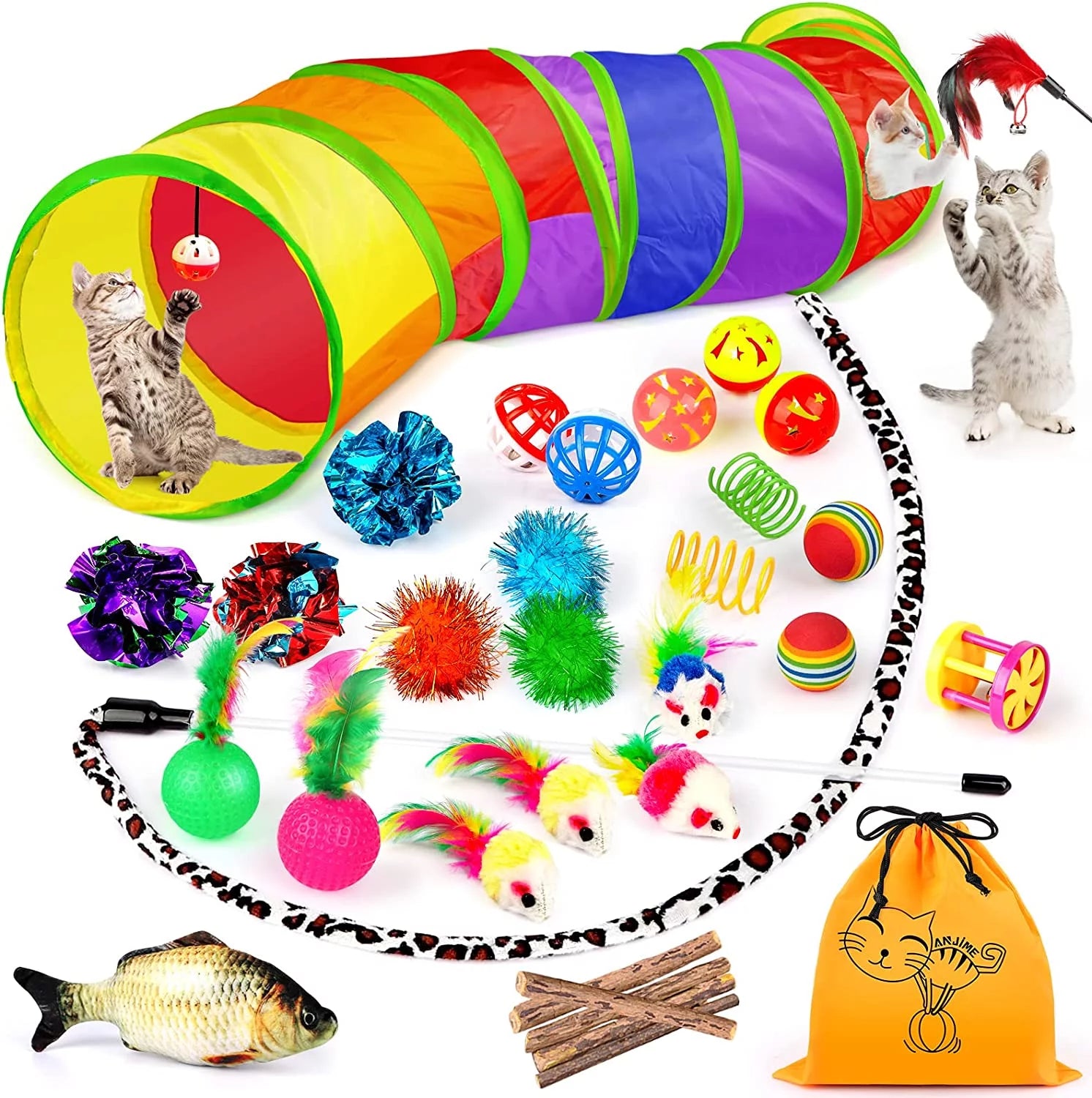 Assorted cat toys including a colorful tunnel, balls, and逗留物品 on a white background.