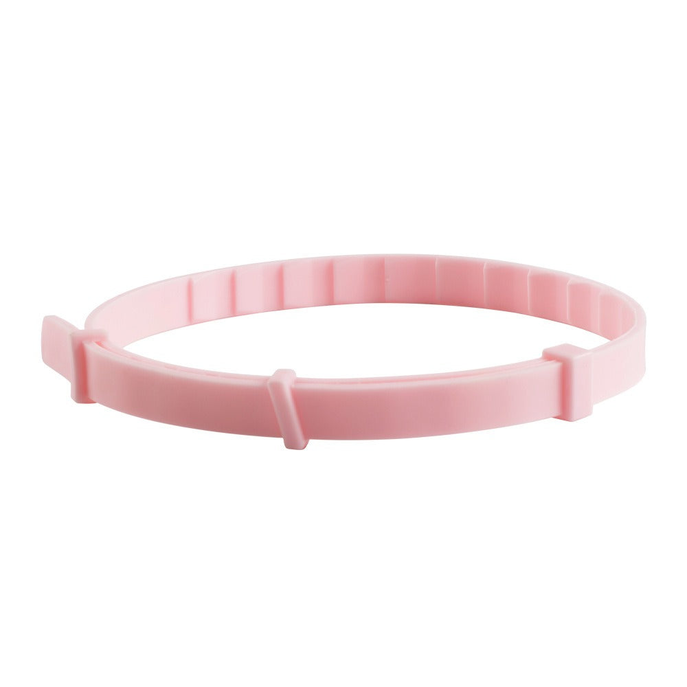 Adjustable Anti-Insect Collar in light pink, providing up to 8 months of protection against fleas, ticks, and lice for cats and dogs.