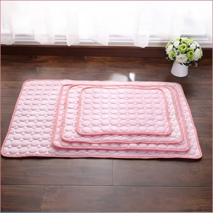 Cooling Ice Pad for Dogs and Cats: Summer Comfort Solution. - Happy Pets