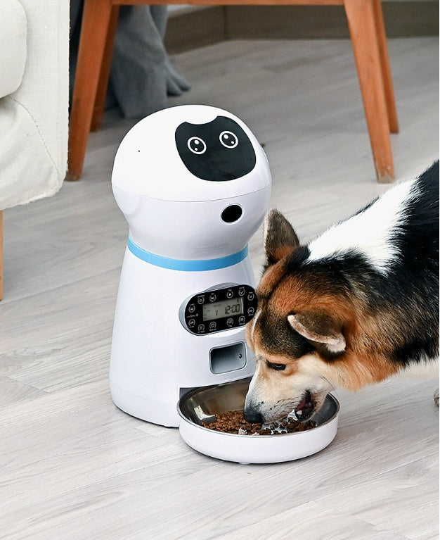 Smart robot pet feeder for dogs and cats with voice recorder and automatic portion control pet eating